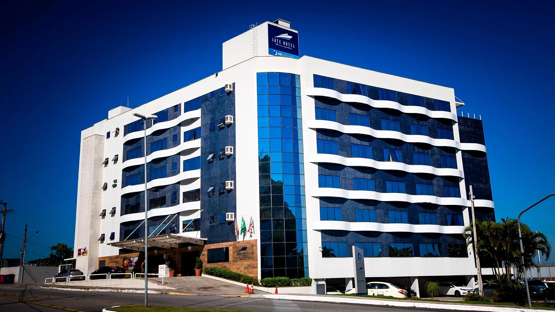 Iate Hotel Centro Florianopolis contacts